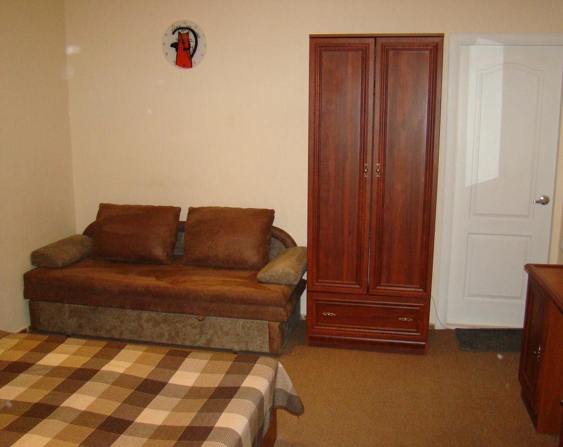 Mini-Hotel In Odessa Yard Luaran gambar