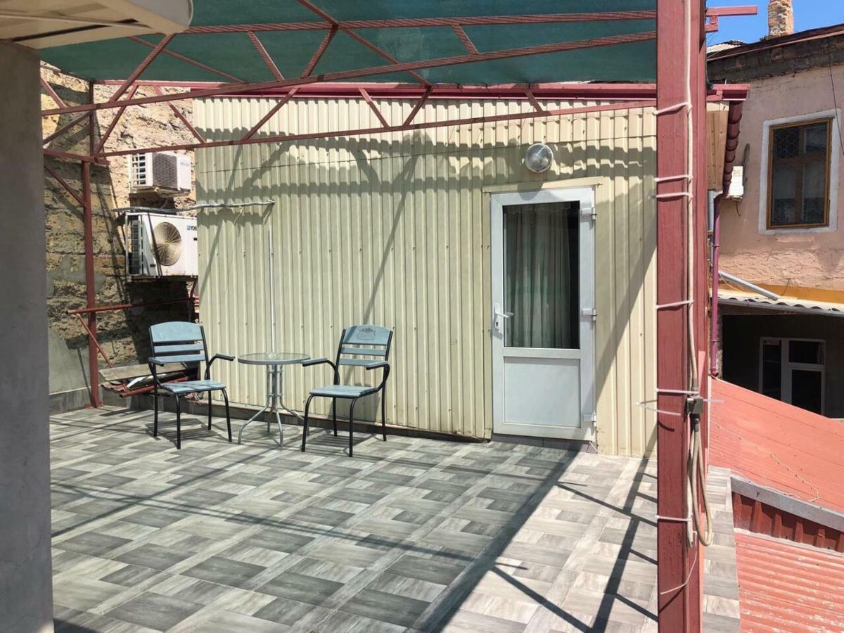 Mini-Hotel In Odessa Yard Luaran gambar